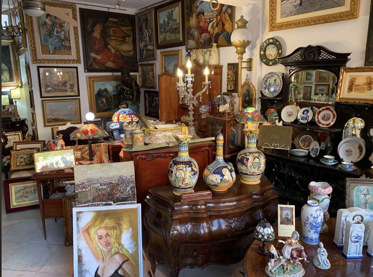 La stanza delle arti decorative